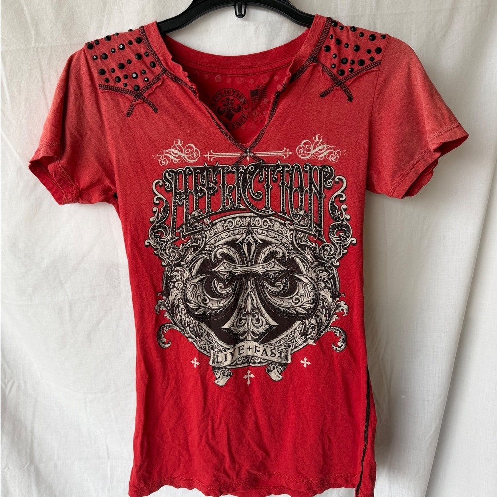 Affliction T-Shirt Red Studded Gothic Graphic Grunge Biker Streetwear Small